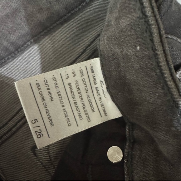 Kancan jeans distressed size 5 raw hem straight leg Women's charcoal Gray Jeans - Picture 8 of 8